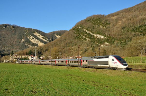مواعيد القطارات من جنيف الى لوزان