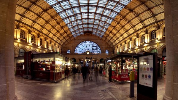 محطة قطارات باريس