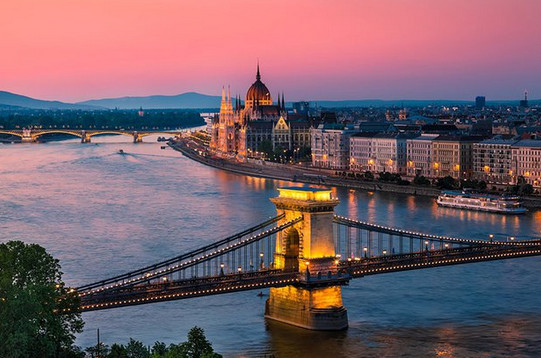 هل بودابست تصلح للعوائل؟