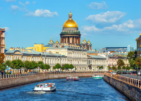 سانت بطرسبرغ افضل دولة اوروبية للسياحة