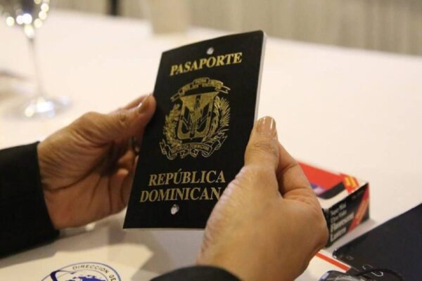 الأوراق المطلوبة للهجرة إلى جمهورية الدومينيكيان