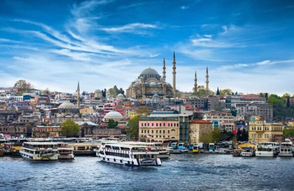 اسطنبول  القلب النابض لتركيا