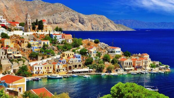 مدن اليونان السياحية